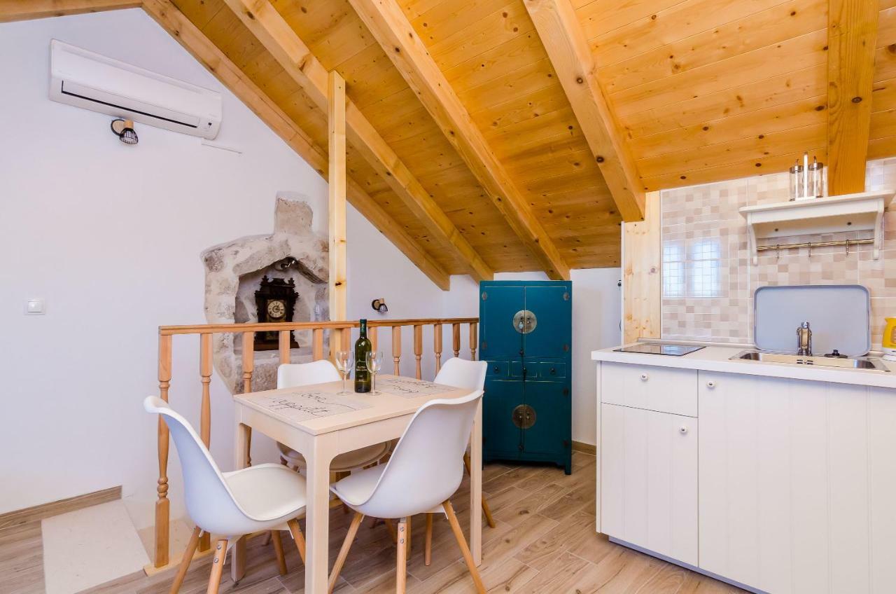 Apartments Korita Maranovici Екстер'єр фото