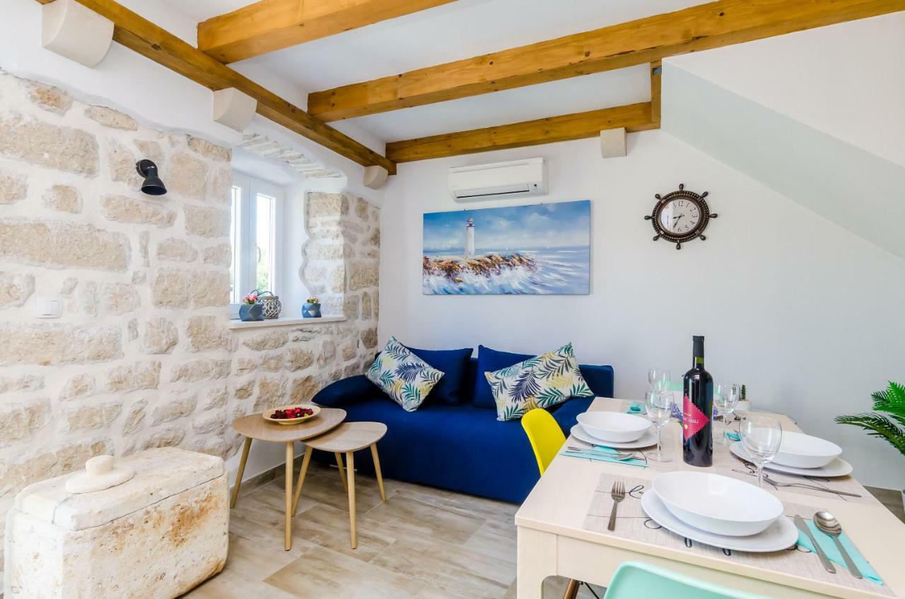 Apartments Korita Maranovici Екстер'єр фото