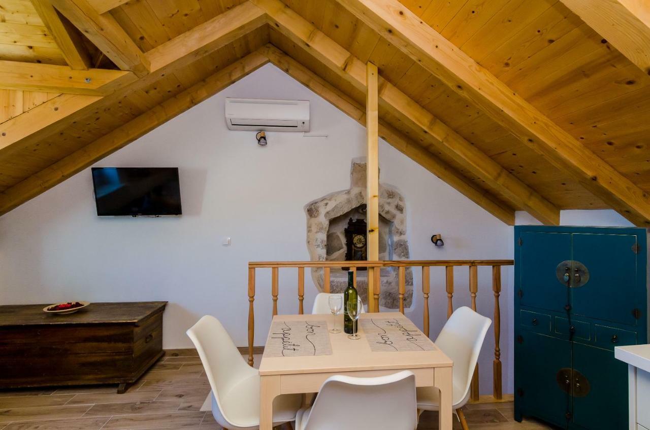 Apartments Korita Maranovici Екстер'єр фото