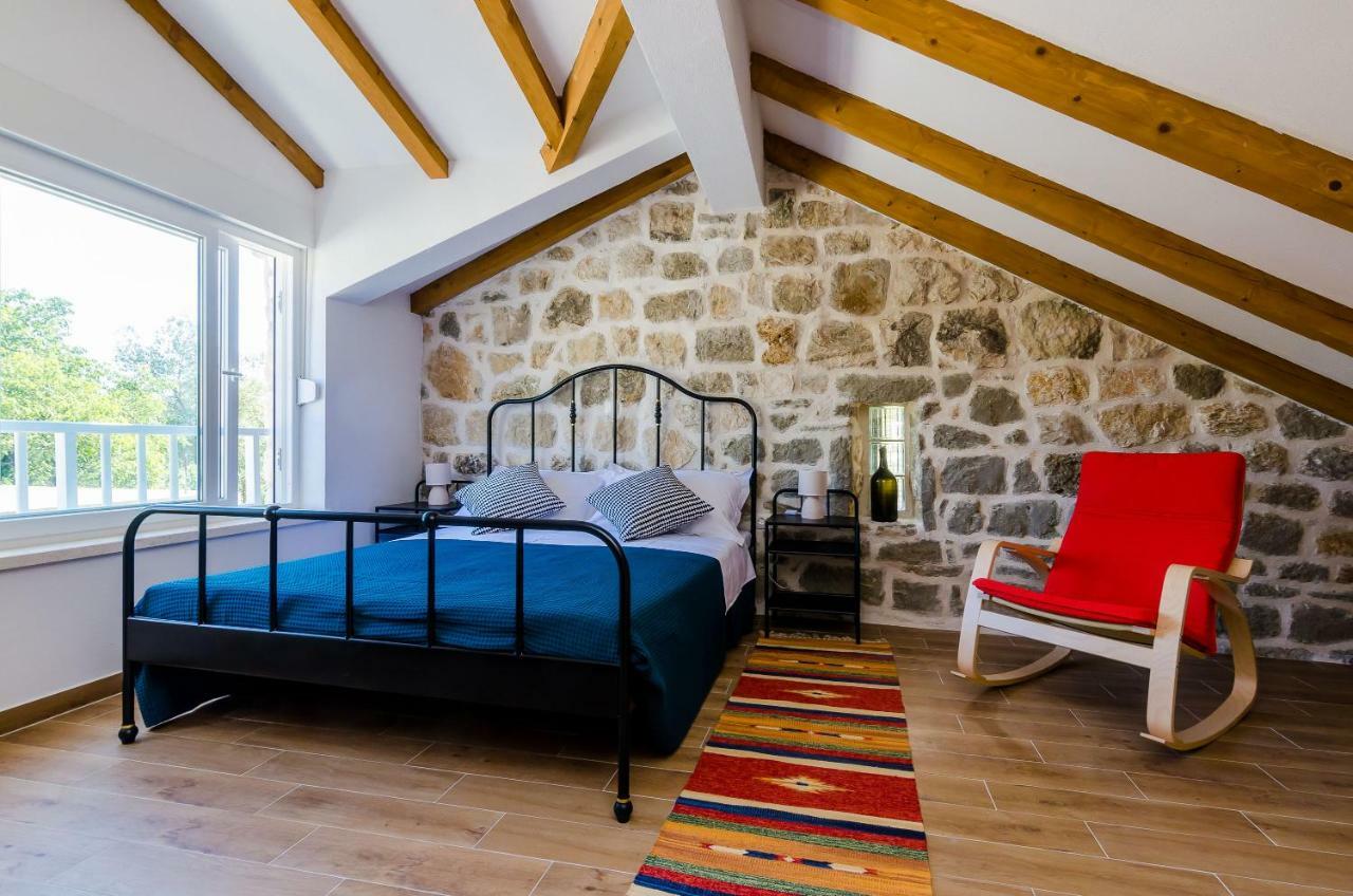 Apartments Korita Maranovici Екстер'єр фото