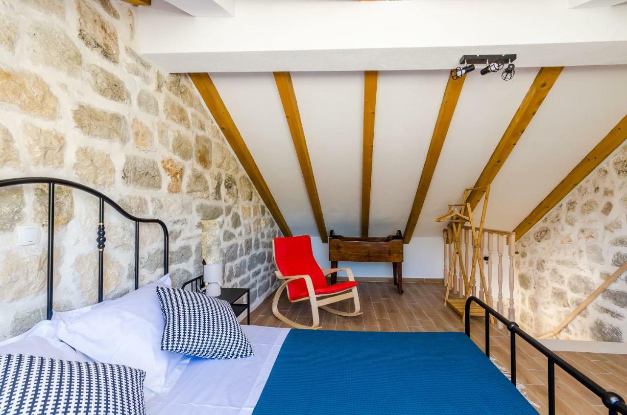 Apartments Korita Maranovici Екстер'єр фото