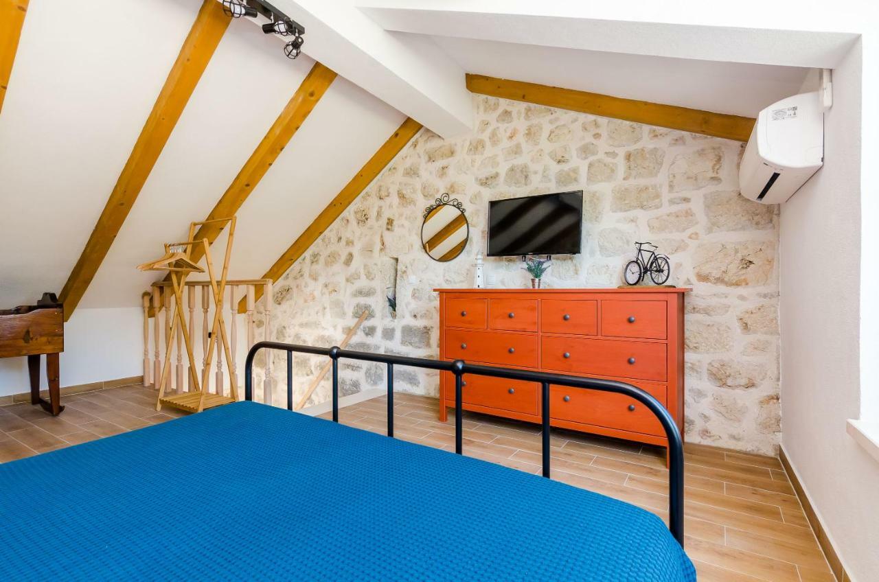 Apartments Korita Maranovici Екстер'єр фото