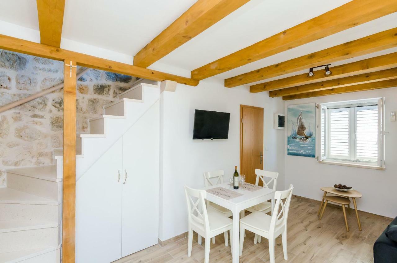 Apartments Korita Maranovici Екстер'єр фото